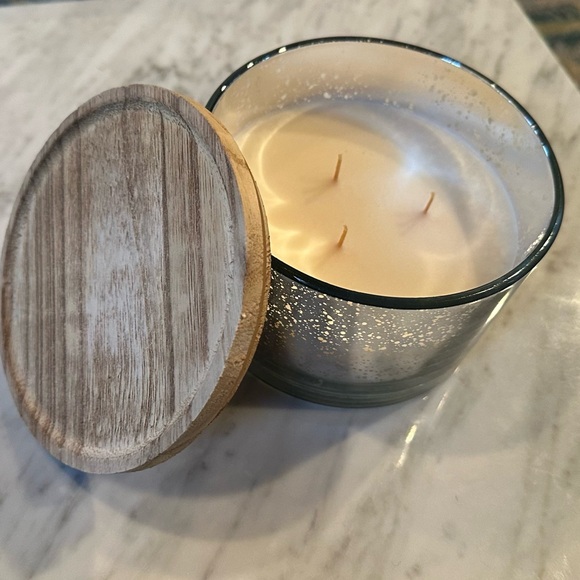 NEW! Ashland 3 Wick Scented Jar Candle Christmas, Citrus & Spice 13.5oz - Picture 3 of 6